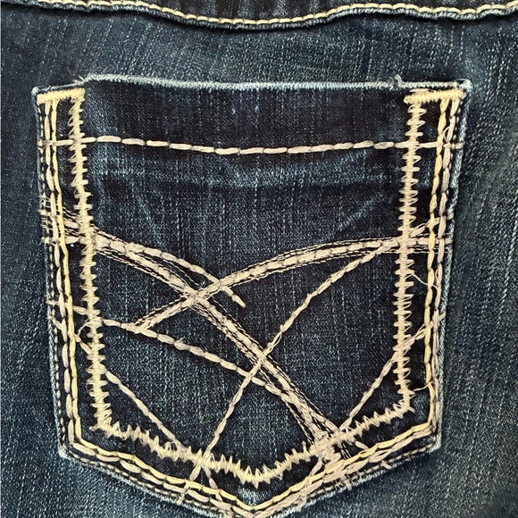 BKE Kate Stretch Boot Cut Jeans - Picture 10 of 11